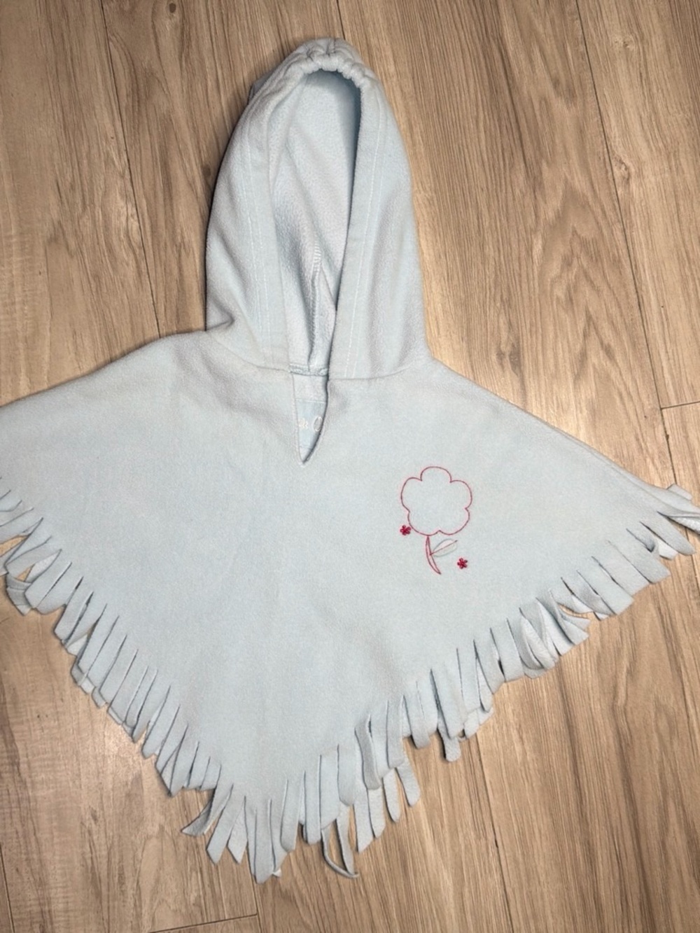 Girls' Light Blue Hooded Fringe Poncho with Cloud Embroidery